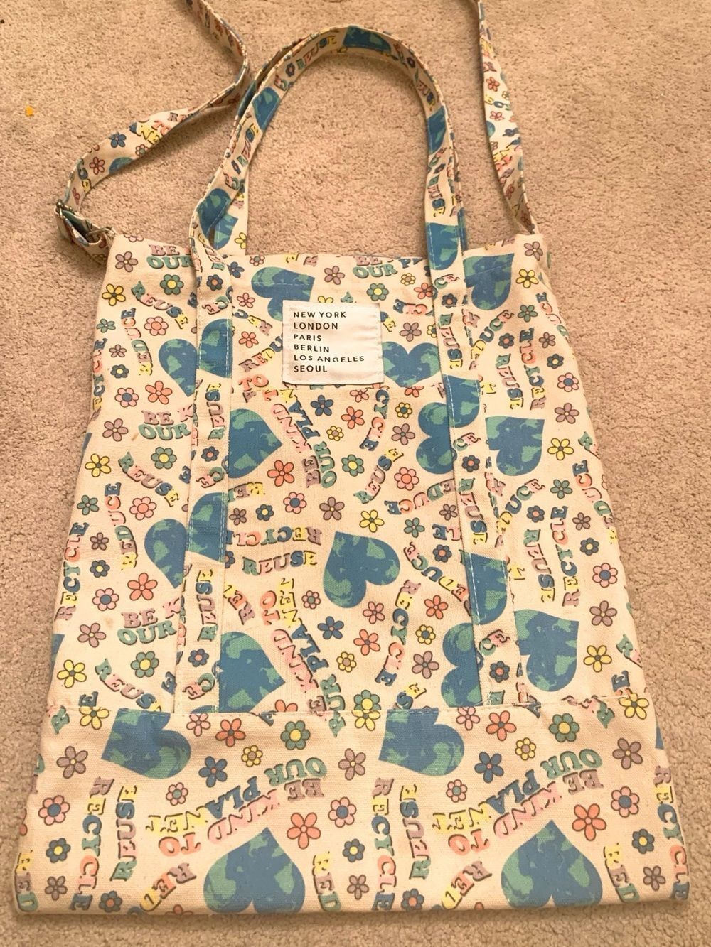 “Be Lind to Our Plant” Recycle Canvas Heart Print Tote Bag in Cream and Blue